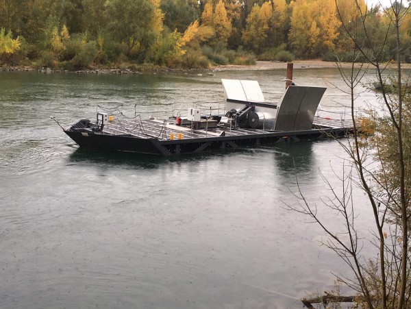 hydrolienne sur l'eau à Caluire