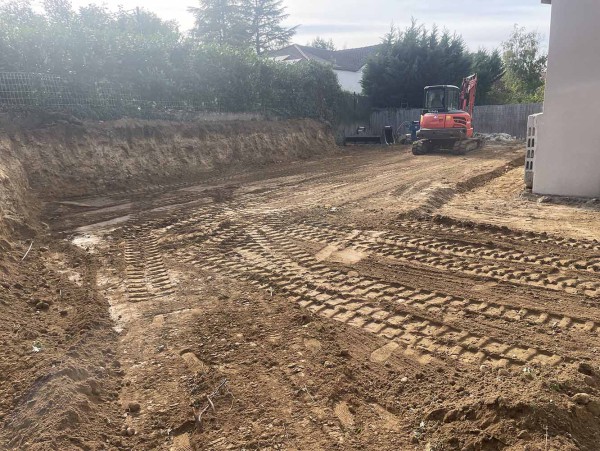 Réglage de la forme en terre végétal 